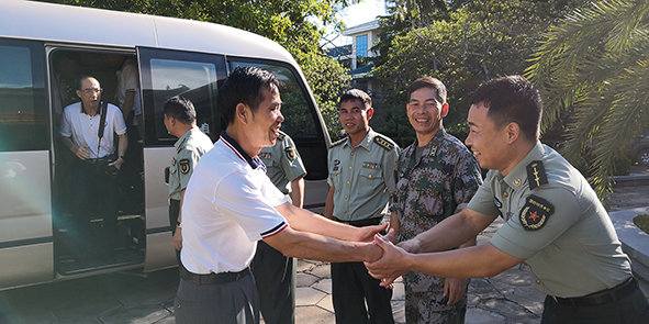 海南擁軍1.jpg 海南擁軍1.jpg